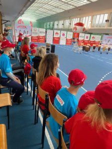 Młodzi SPortowcy podczas Ceremoni Otwracia Ogólnopolskiego Dnia Młodych Sportowców OS Warszawa 2021,