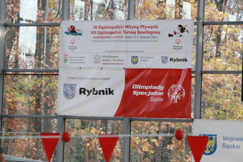 Za nami Ogólnopolskie Zawody Olimpiad Specjalnych w pływaniu i bowlingu Rybnik 2024