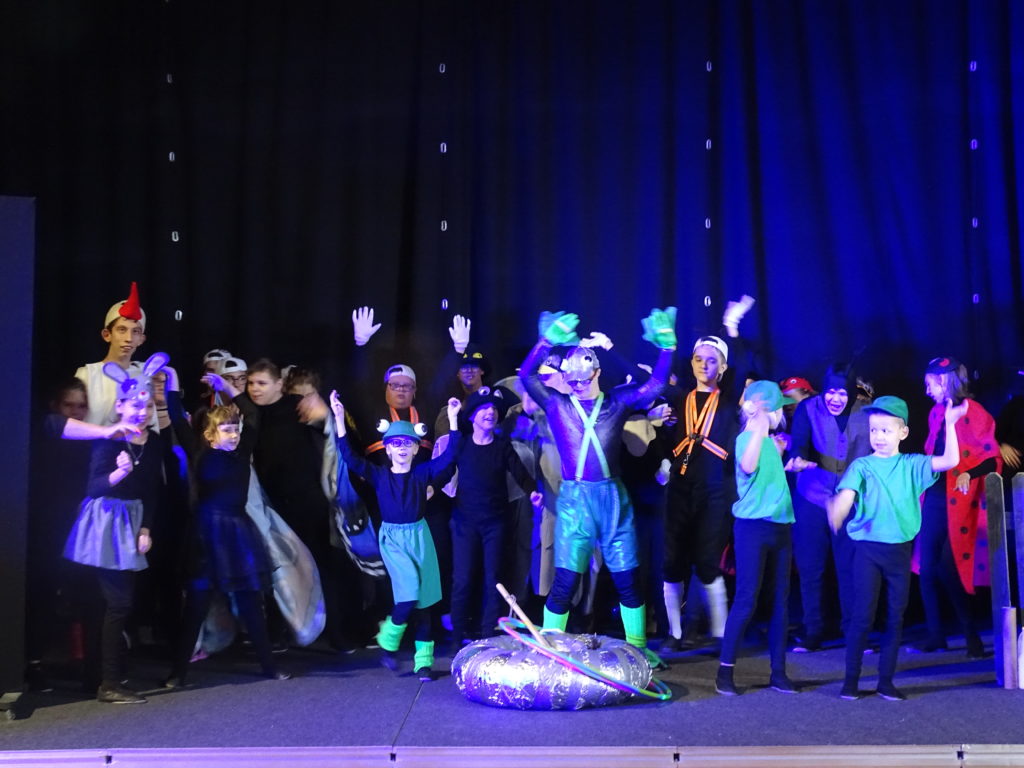 II Wojewódzki Przegląd Teatralny ” Teatrałki ” w Katowicach z udziałem Zespołu BAJ II Wojewódzki Przegląd Teatralny ” Teatrałki ” w Katowicach z udziałem Zespołu BAJ