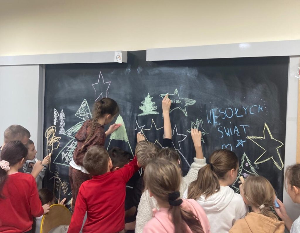 Świąteczne spotkanie integracyjne z uczniami z SP nr 31 w Rybniku Świąteczne spotkanie integracyjne z uczniami z SP nr 31 w Rybniku